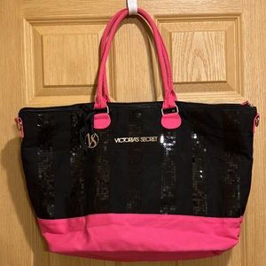 VS Black Friday bag